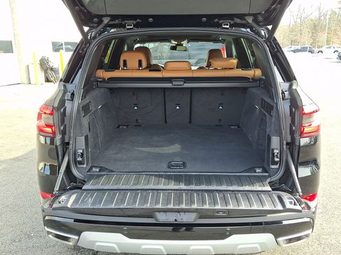 Used 2023 BMW X5 xDrive40i w/ Premium Package image 31