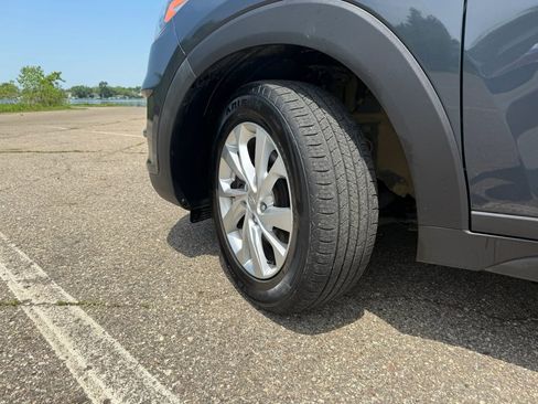 Used 2019 Hyundai Tucson SE AWD/4WD image 9