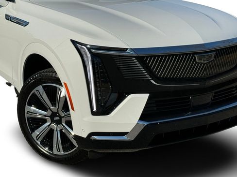 New 2025 Cadillac Escalade IQ Luxury 2 image 6