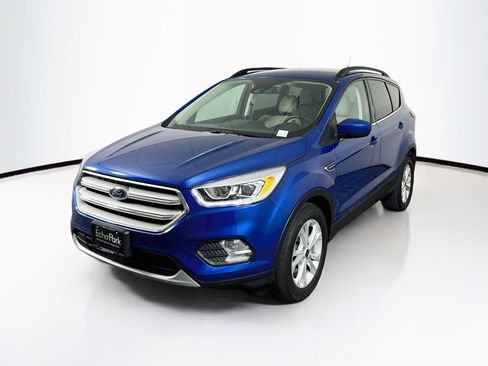 Used 2019 Ford Escape SEL FWD image 3