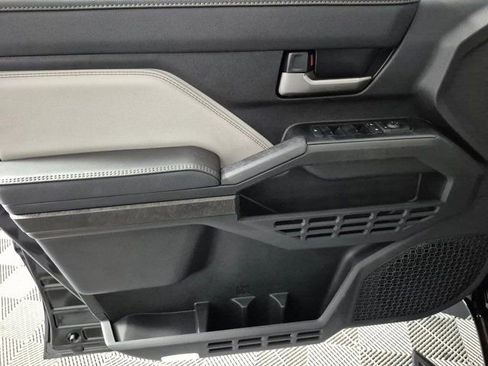 New 2026 Toyota Tacoma Limited AWD/4WD image 13