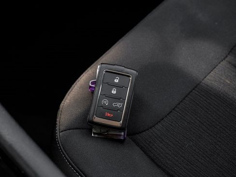 Used 2022 Jeep Grand Cherokee Laredo w/ Luxury Tech Group I image 69