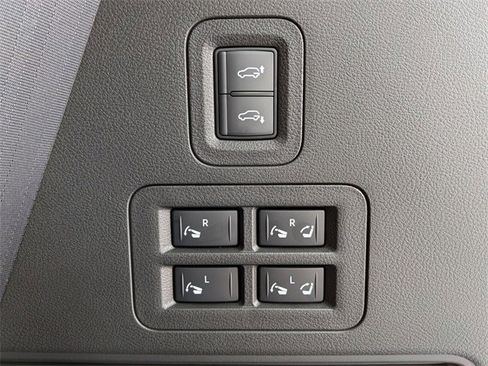 New 2025 Nissan Armada PRO-4X w/ Pro-4X Premium Package image 30