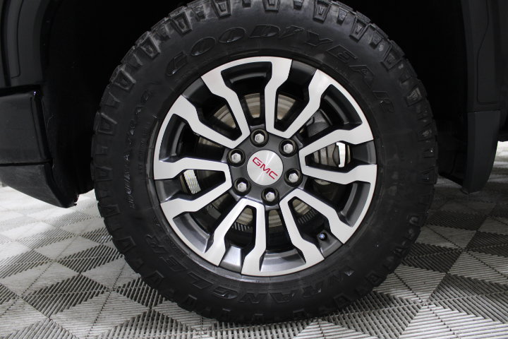 Used 2022 GMC Sierra 1500 AT4 w/ AT4 Premium Package AWD/4WD image 50