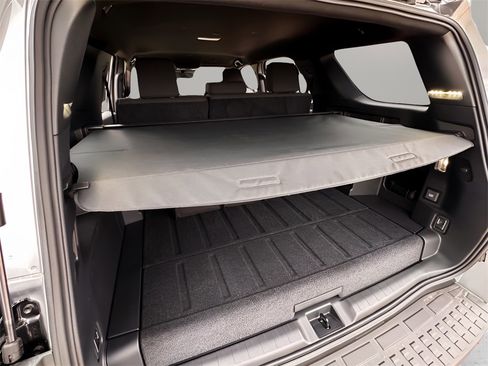 Used 2025 Toyota 4Runner TRD Off-Road image 31