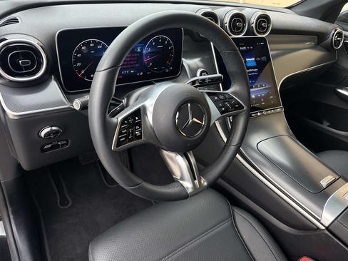 Used 2026 Mercedes-Benz GLC 300 4MATIC image 18