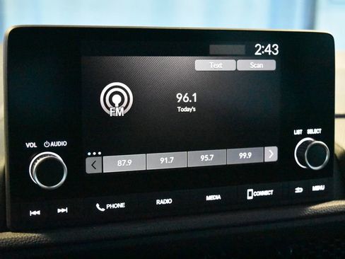 Used 2023 Honda CR-V Sport image 11