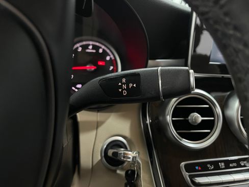 Used 2016 Mercedes-Benz GLC 300 4MATIC w/ Premium Package image 26