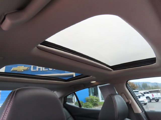 Used 2016 Nissan Maxima Platinum FWD image 40