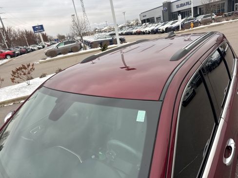 Used 2017 Jeep Grand Cherokee Limited w/ Trailer Tow Group IV image 9