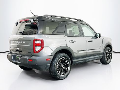 Used 2025 Ford Bronco Sport Outer Banks w/ Outer Banks Tech Package+ AWD/4WD image 9