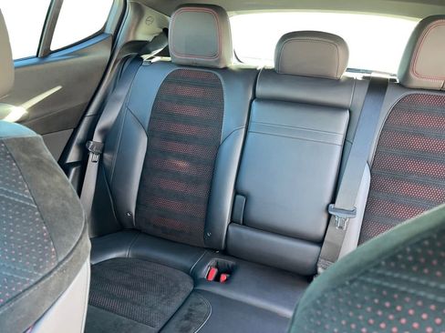 Used 2024 Dodge Hornet GT image 13