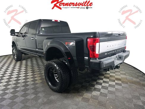 Used 2019 Ford F350 Platinum w/ Platinum Ultimate Package image 5