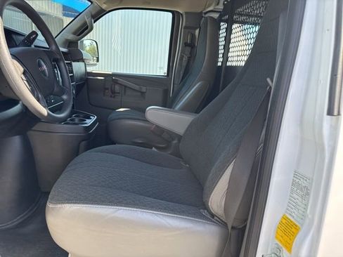 Used 2025 GMC Savana 2500 w/ Driver Convenience Package RWD image 11
