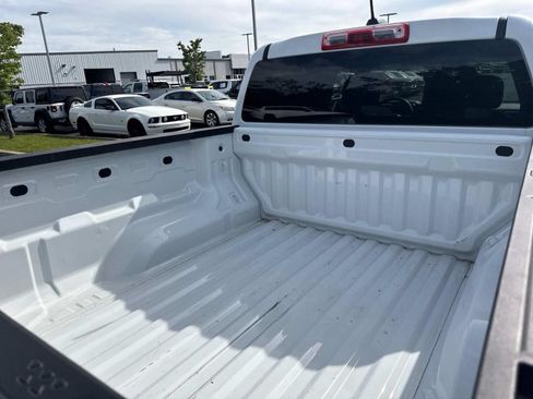 Used 2024 GMC Canyon Elevation RWD image 16