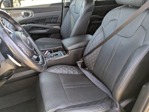 Certified 2023 Kia Sorento SX Prestige image 27