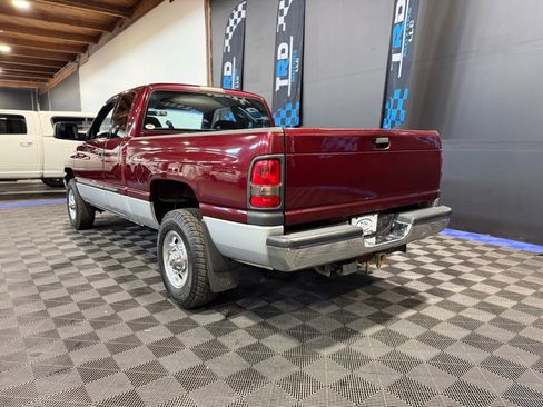 Used 2001 Dodge Ram 2500 Truck 2WD Quad Cab image 3