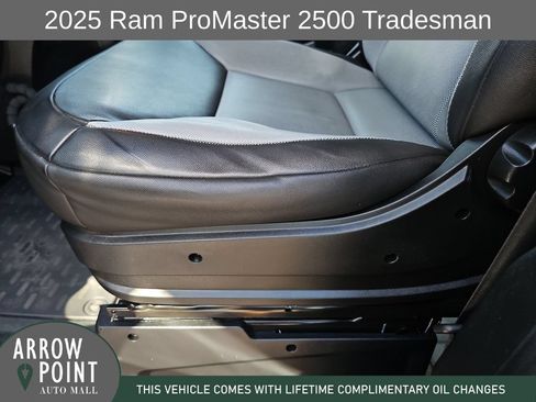 Used 2025 RAM ProMaster 2500 w/ Convenience Group FWD image 23