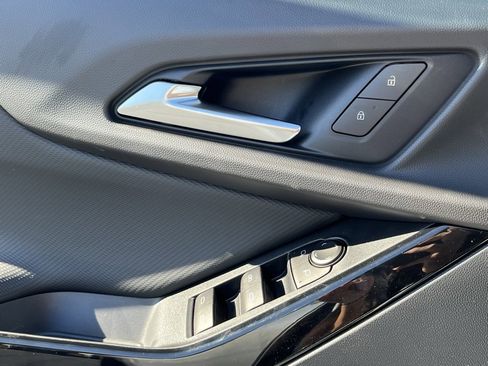 New 2026 Chevrolet Equinox LT w/ Safety and Technology Package image 10