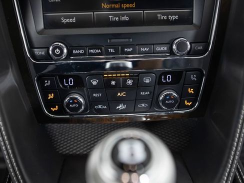Used 2014 Bentley Flying Spur W12 AWD/4WD image 47