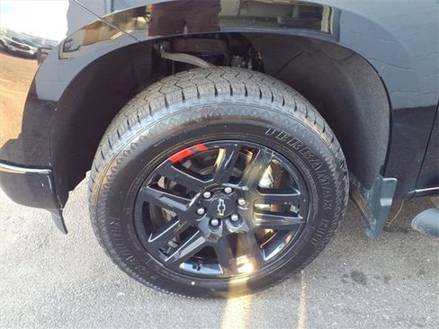 Certified 2022 Chevrolet Silverado 1500 RST w/ Redline Edition image 8