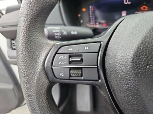 Used 2024 Honda Accord EX image 11
