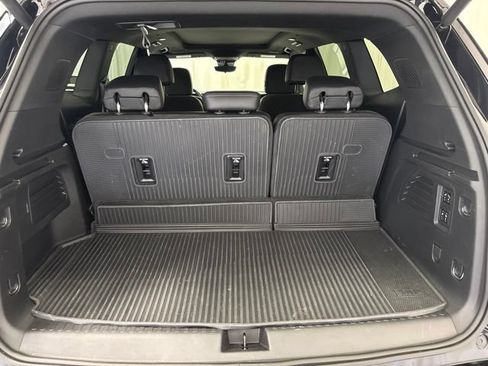 Used 2026 Buick Enclave Avenir w/ Super Cruise Package AWD/4WD image 15