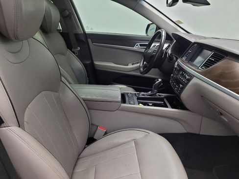 Used 2015 Hyundai Genesis 5.0 RWD image 21