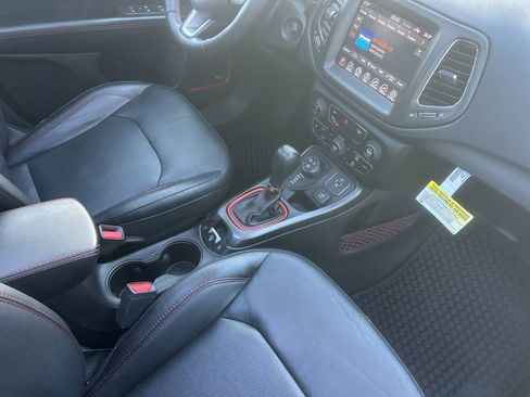 Used 2018 Jeep Compass Trailhawk w/ Leather Interior Group image 16