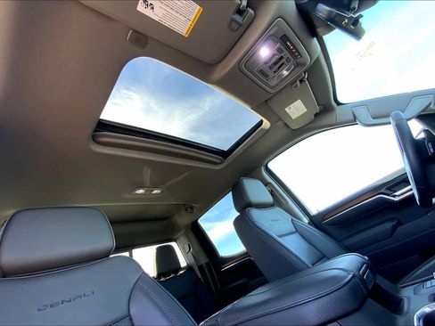 Used 2025 GMC Sierra 1500 Denali w/ Technology Package image 13
