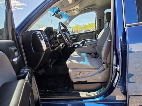 Used 2017 Chevrolet Silverado 1500 LT w/ All Star Edition AWD/4WD image 4