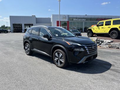 Used 2024 Nissan Rogue SL