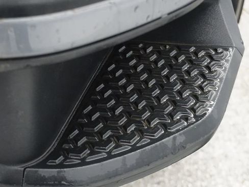 Used 2020 GMC Sierra 1500 AT4 w/ AT4 Premium Package image 21