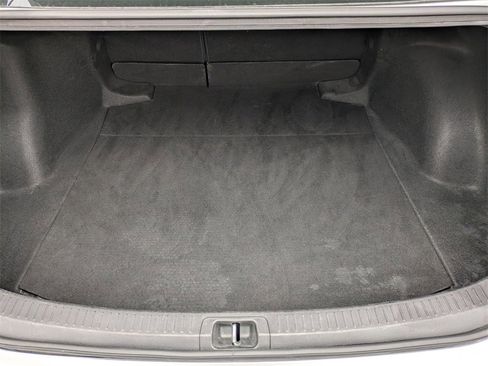 Used 2024 Toyota Corolla LE image 30