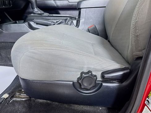 Used 2021 Toyota Tacoma SR AWD/4WD image 20