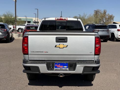 Used 2018 Chevrolet Colorado LT w/ LT Convenience Package AWD/4WD image 5