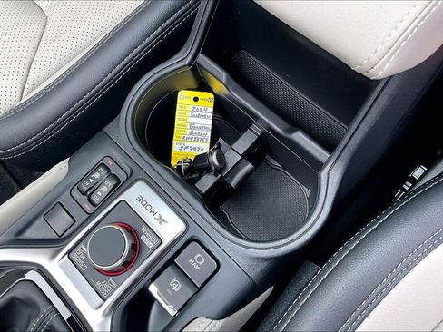 Certified 2024 Subaru Forester Limited image 18