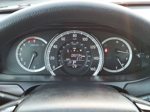 Used 2016 Honda Accord EX image 15