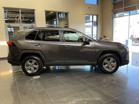 Used 2024 Toyota RAV4 XLE image 6