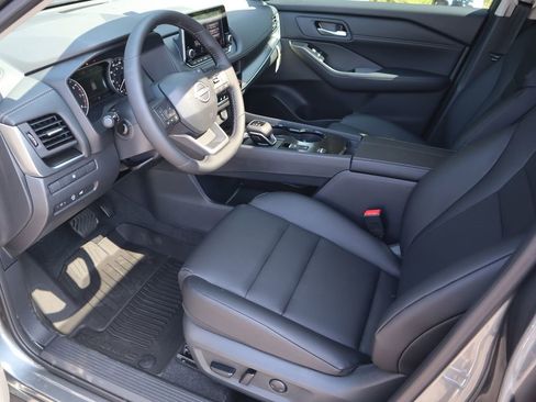 New 2026 Nissan Rogue SV w/ SV Premium Package image 12