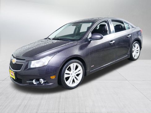 Used 2014 Chevrolet Cruze LTZ w/ Sun, Sound and Sport Package FWD image 3