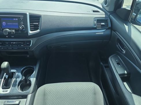Used 2017 Honda Ridgeline Sport image 15