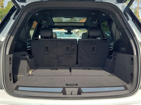 Used 2025 Cadillac XT6 Premium Luxury w/ Technology Package image 26