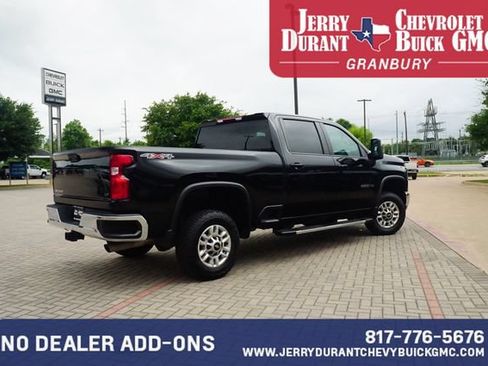 Used 2025 Chevrolet Silverado 2500 LT w/ Convenience Package AWD/4WD image 7