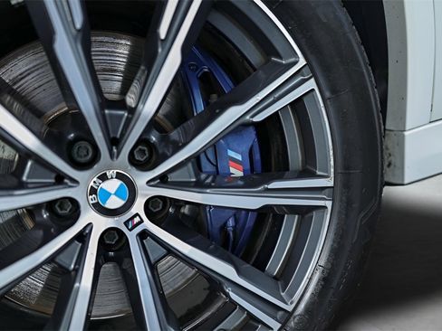 Used 2023 BMW X6 M50i w/ Executive Package image 28