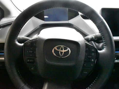 Used 2024 Toyota Prius XLE image 21