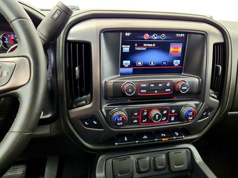 Used 2015 GMC Sierra 1500 SLE w/ All-Terrain Package AWD/4WD image 17