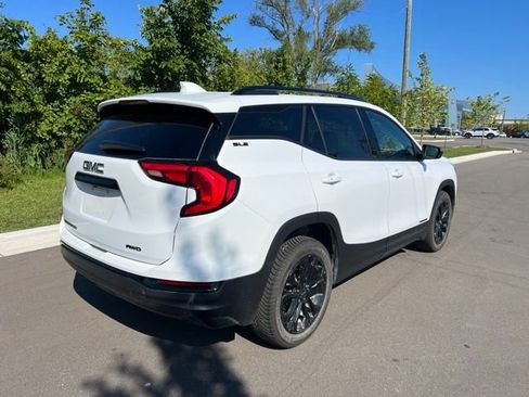 Used 2020 GMC Terrain SLE w/ Driver Convenience Package AWD/4WD image 5