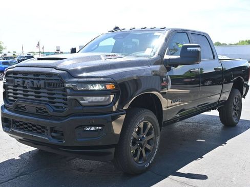 New 2026 RAM 2500 Big Horn AWD/4WD image 8