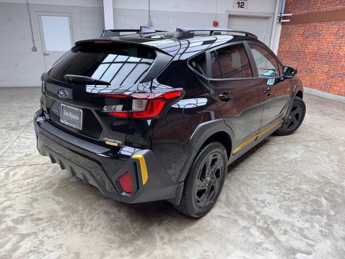 Used 2025 Subaru Crosstrek 2.5i Sport w/ Crosstrek Mirror Package AWD/4WD image 5